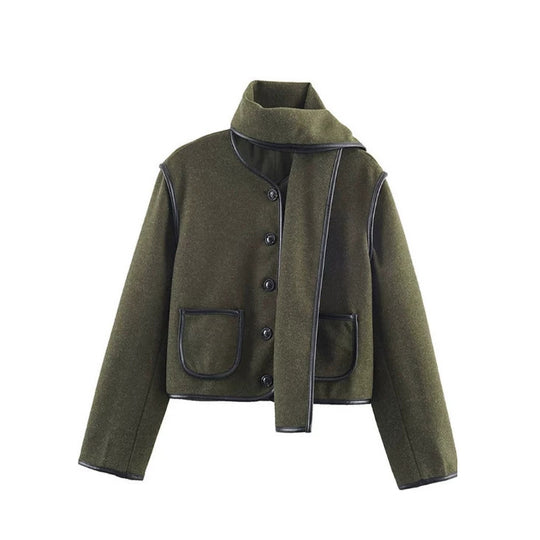 Damen Kurzjacke im Boxy-Cut aus Wollmix mit integriertem Schlitzschal und Lederpaspeln Shop Nory
