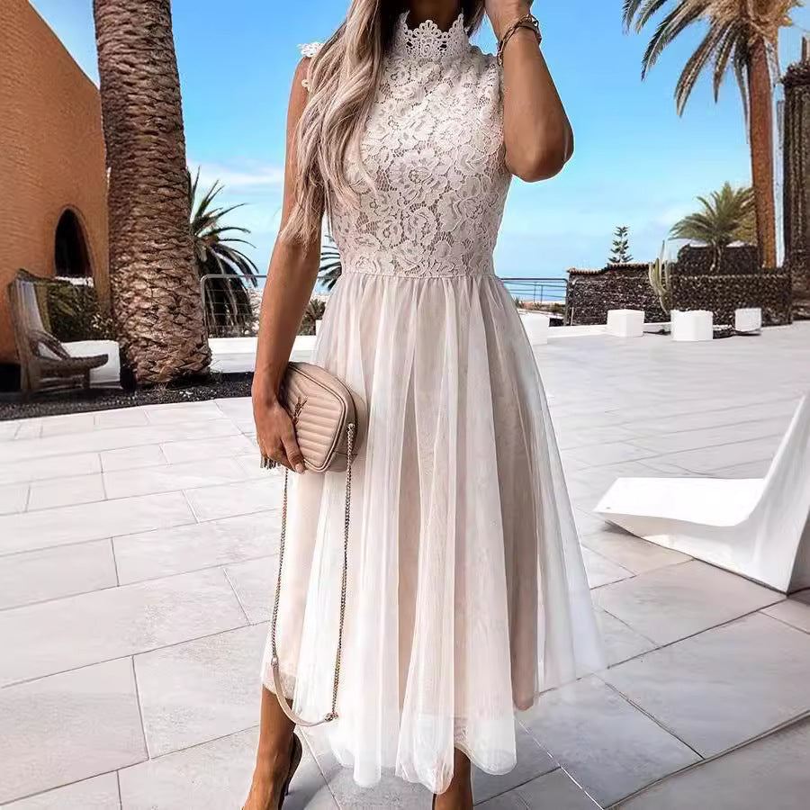 Damen Elegantes Spitzenkleid mit hochgeschlossenem Ausschnitt und transparenter Rockpartie Shopnory