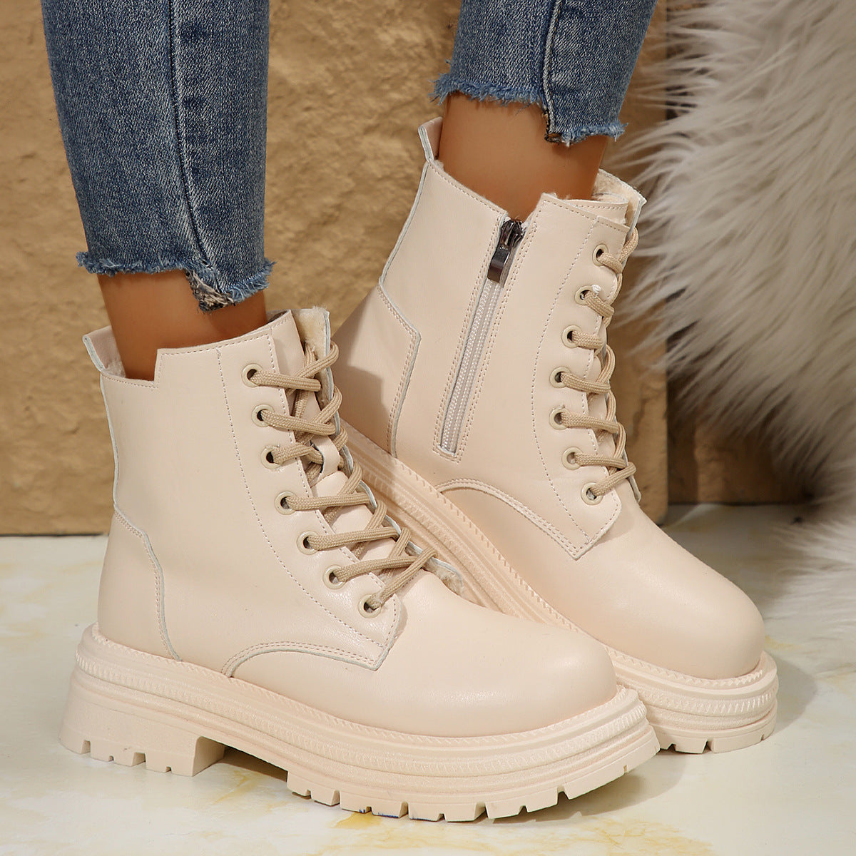 Damen Schnürboots mit robustem Profil und modischem Reißverschluss