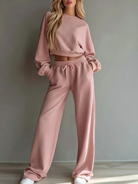 Damen Weiches Lounge-Set mit kurzem Sweatshirt und weiter Jogginghose Shop Nory