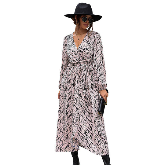 Damen Fließendes Wickel-Midikleid mit V-Ausschnitt, elastischem Smockbund und hohem Beinschlitz Shop Nory