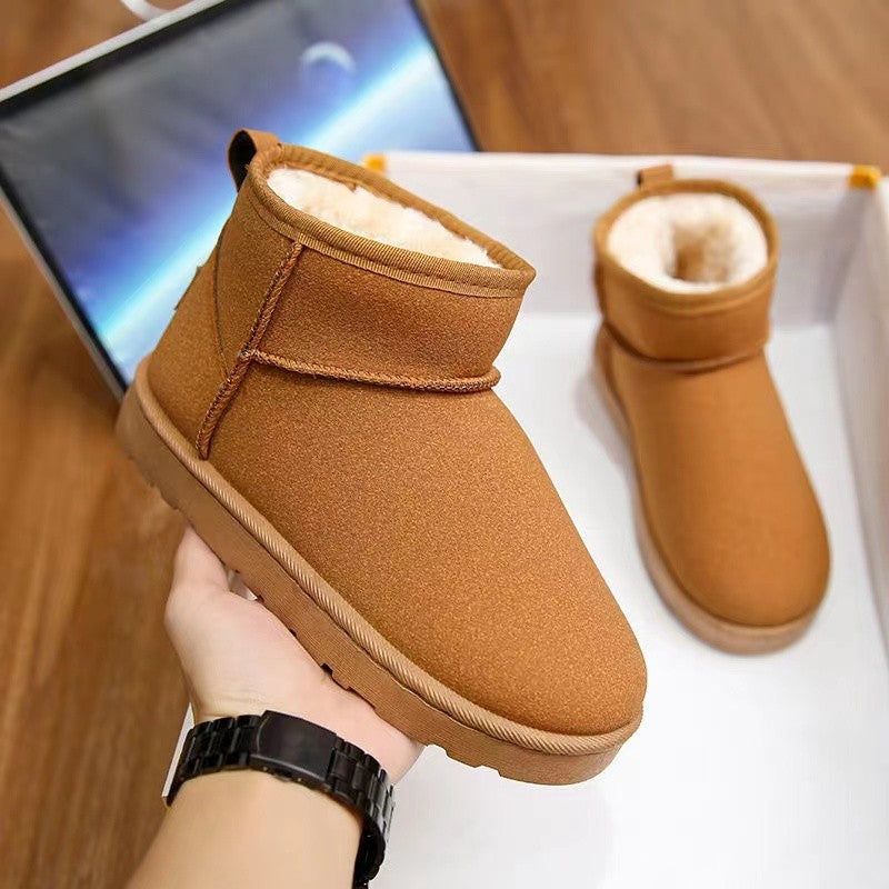 Damen Gefütterte Kurz-AnklShop Noryoots aus Veloursimitat mit Teddyfutter und dämpfender Plateau-Sohle Shop Nory