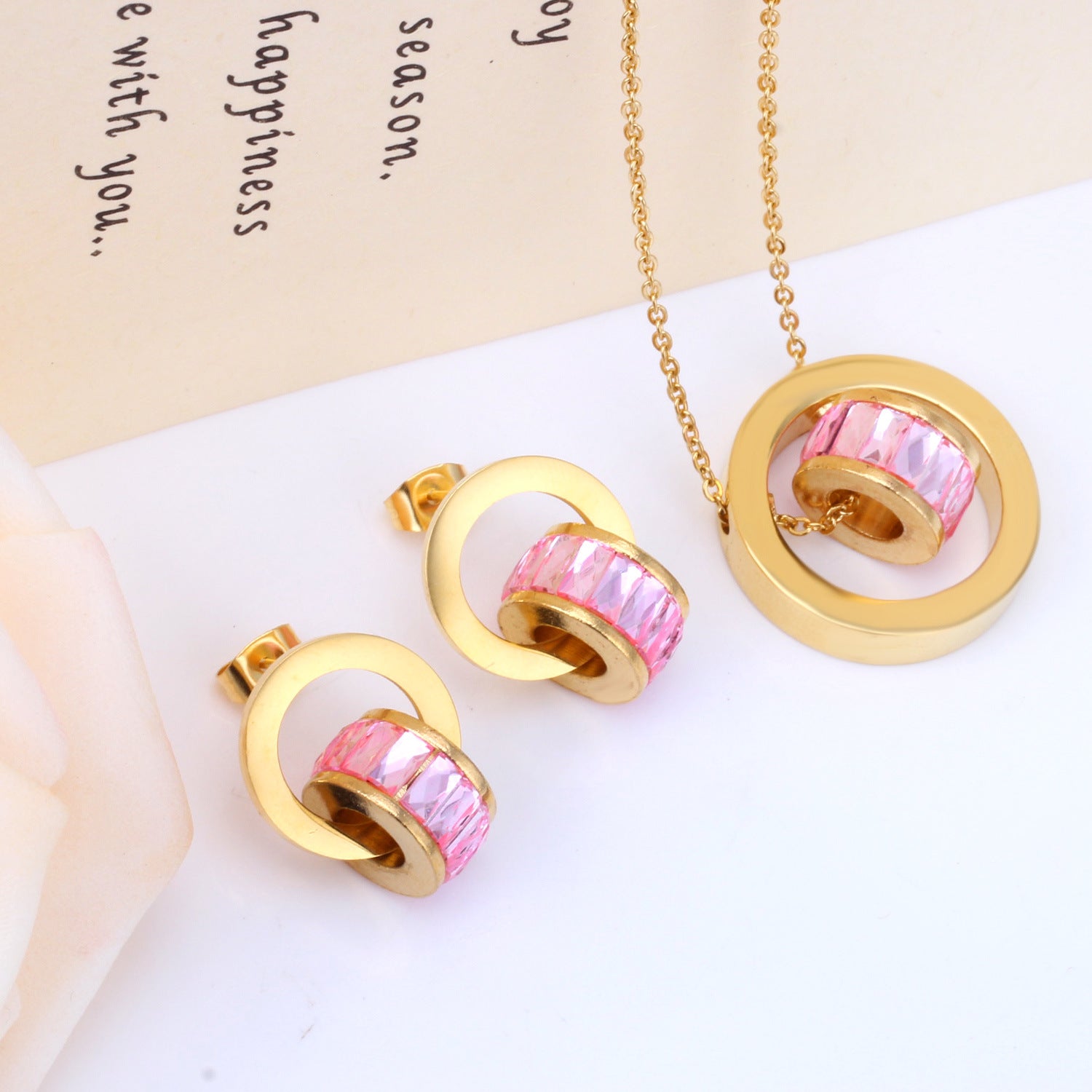Damen Schmuckset mit eleganten Zirkonia-Elementen und modernem Design Shop Nory