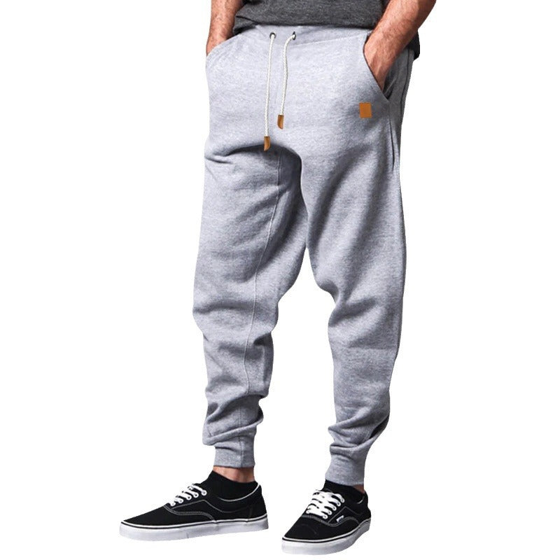 Herren Slim-Fit Jogginghose mit elastischem Bund, Kordelzug und schmalem Beinabschluss Shop Nory