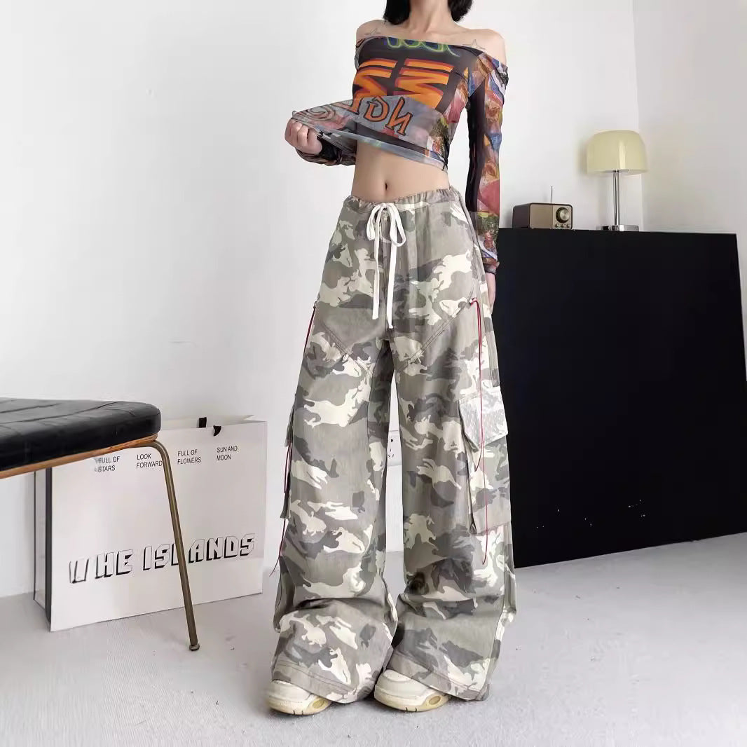 Damen Cargo-Hose im lässigen Oversized-Schnitt mit modischem Camouflage-Design