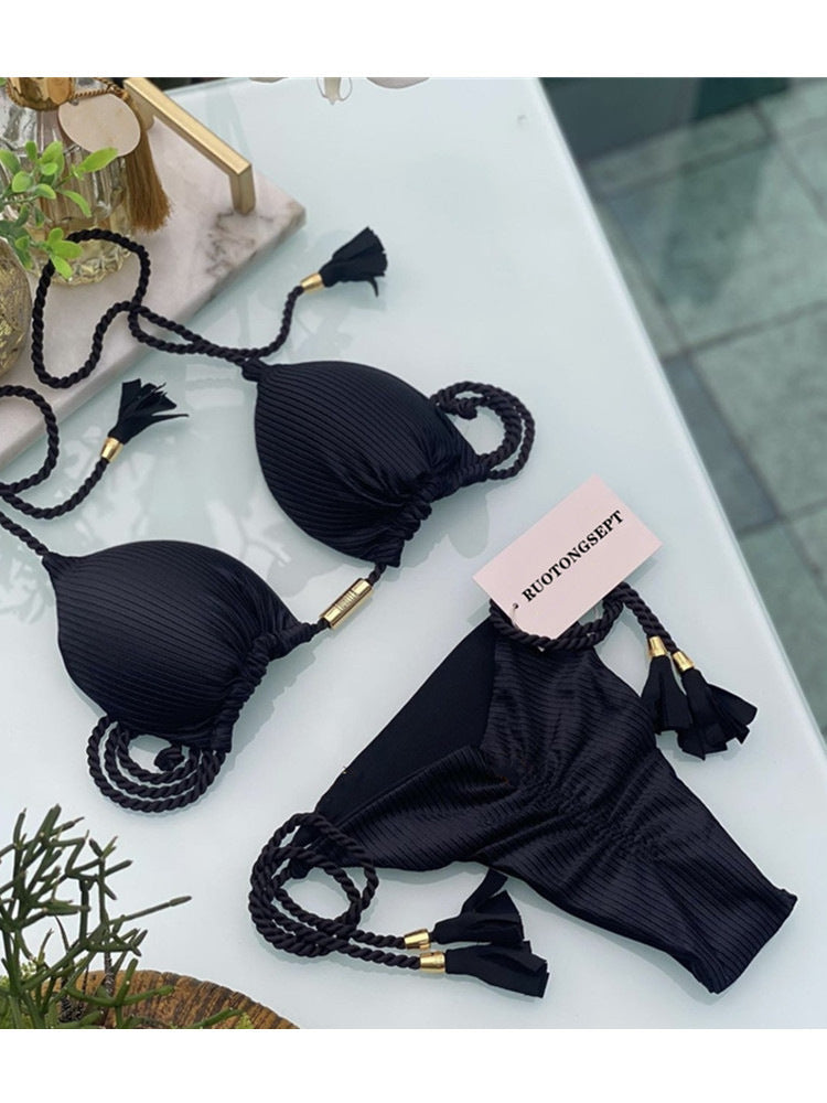 Damen Triangel-Bikini mit modischem Leopardenmuster und dekorativen Quasten