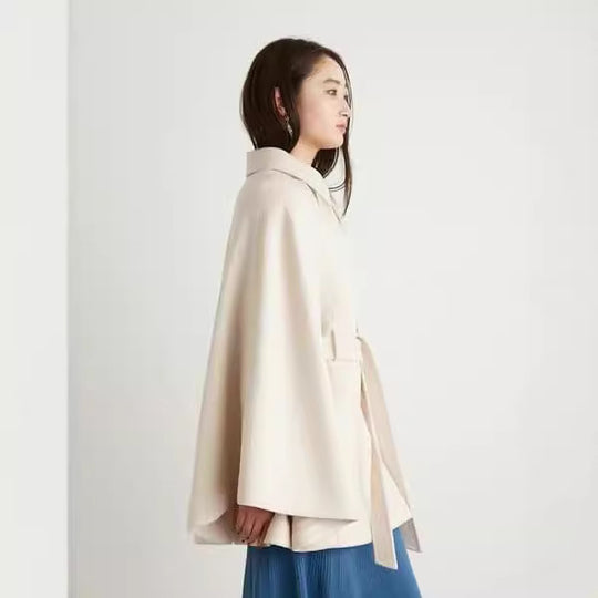 Damen Kurzcape-Mantel im Blazerstil mit Taillengürtel und Hemdkragen Shop Nory