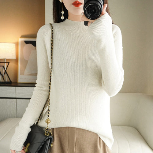 Damen Schmal geschnittener Stehkragenpullover aus leichtem Feinstrick mit feiner Rippenstruktur Shop Nory