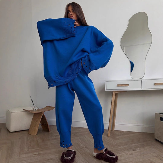 Damen Oversize-Strickset aus Feinstrick mit Destroyed-Saum, weitem Pullover und legerer Schlupfhose Shop Nory