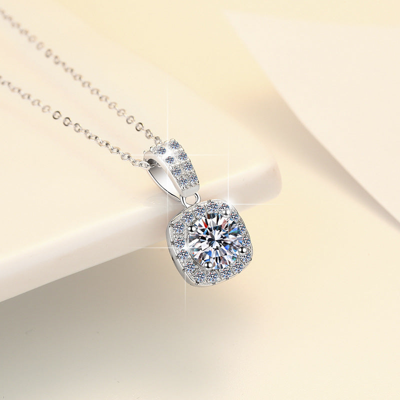 Damen Verlobungsring mit funkelndem Zirkonia und filigranem Design Shop Nory