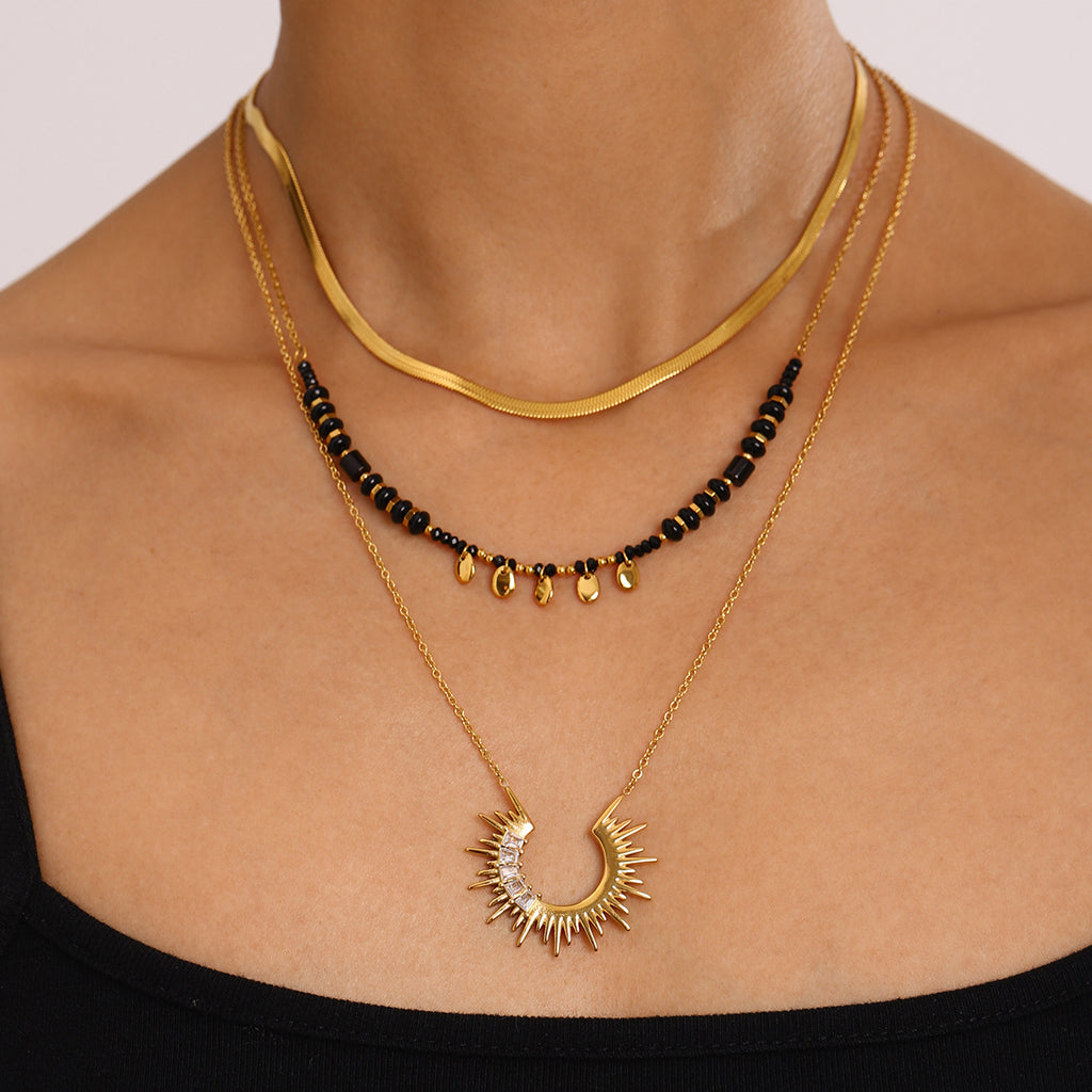 Damen Halskette mit strahlendem Sonnenanhänger und verstellbarer Länge Shop Nory
