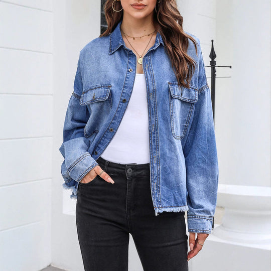 Damen Oversized Jeanshemd mit praktischen Brusttaschen und lässigem Schnitt