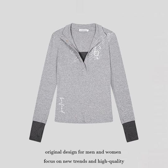 Damen Langarmshirt mit Henley-Knopfleiste, Kontrastbündchen und Notenprint Shop Nory