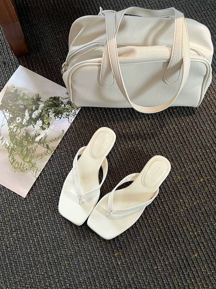 Damen modische Flip-Flops mit elegantem Absatz und komfortablem Fußbett Shopnory