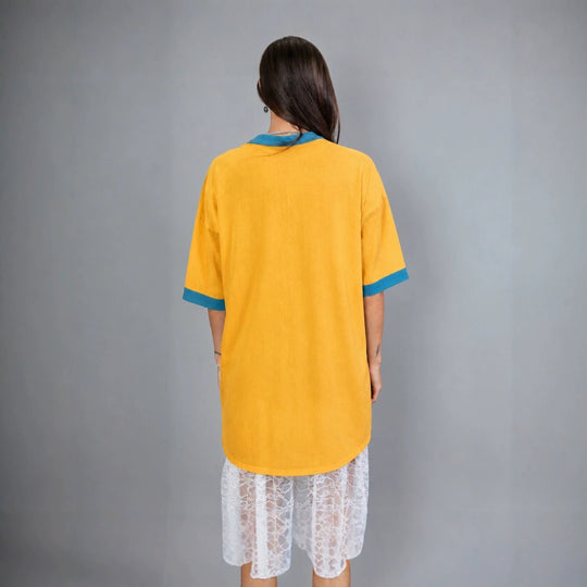 Damen oversized Polo-Tunika mit Kontrastkragen und aufgesetzten Brusttaschen Shop Nory