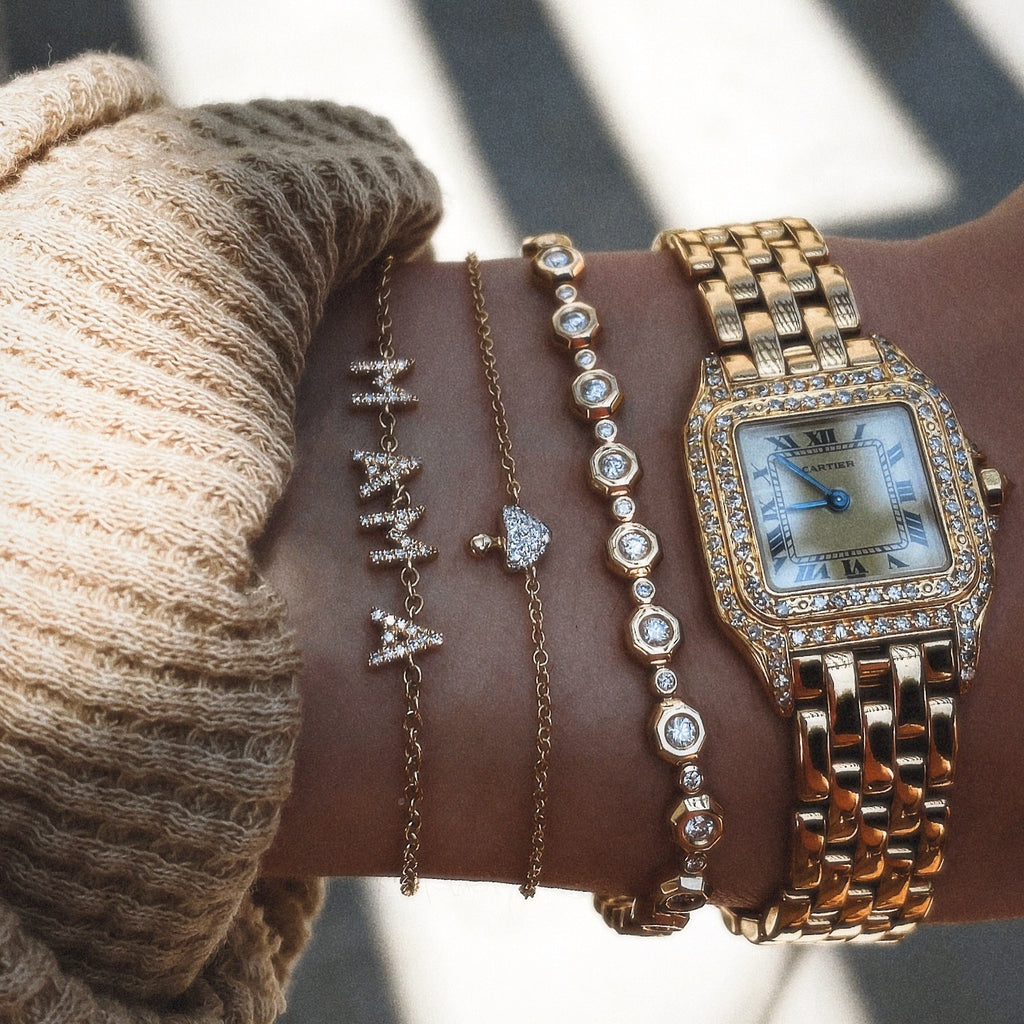 Damen Armband mit personalisiertem "Mama"-Schriftzug aus hypoallergenem Edelstahl Shop Nory