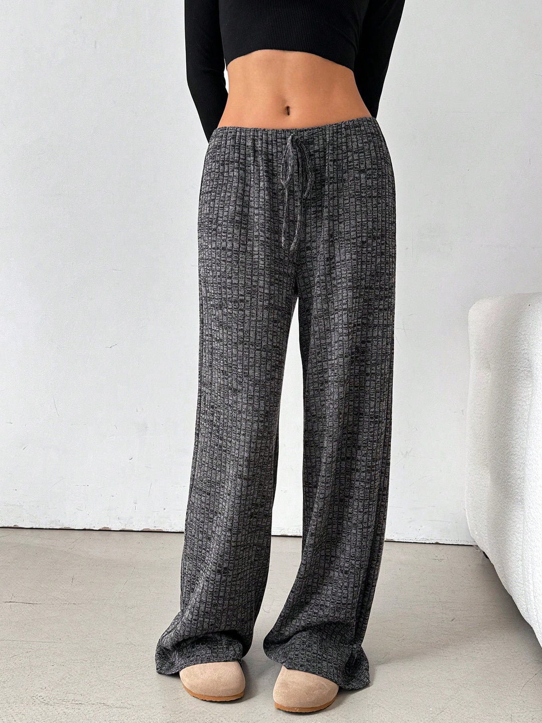 Damen Loungewear-Hose mit weitem Bein, geripptem Feinstrick und Kordelzug Shop Nory