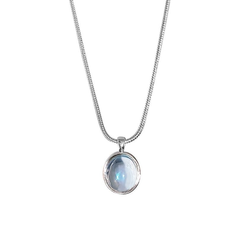 Damen Halskette mit ovalem Anhänger aus hochwertigem Edelstein und zarter Silberkette Shop Nory