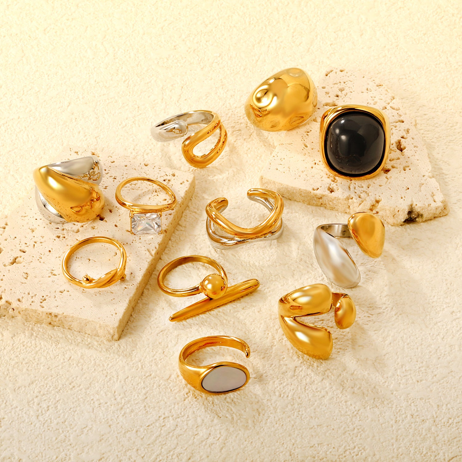 Damen modischer Spiraling-Ring mit doppelfarbiger Oberfläche Shop Nory