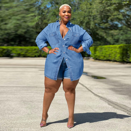Damen Oversize-Denim-Hemdbluse im Longline-Schnitt mit Rollärmeln und Brusttaschen Shop Nory