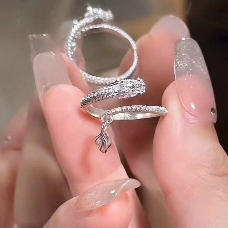 Damen Offener Ring mit kunstvollem Drachen-Design und funkelndem Akzent Shop Nory