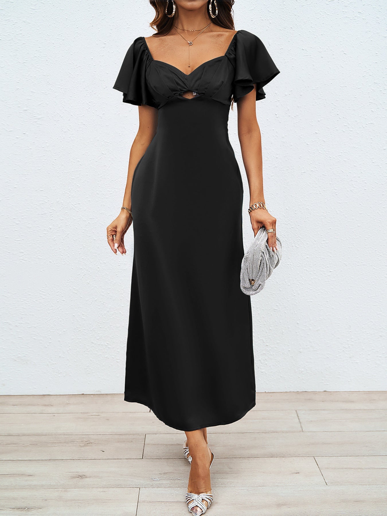 Damen Maxikleid mit schulterfreiem Design und eleganten Rüschendetails