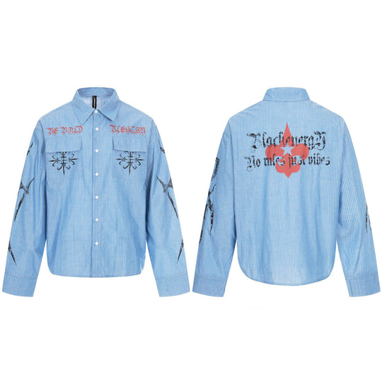 Unisex Oversize-Hemdjacke mit aufgesetzten Brusttaschen und dekorativen Printdetails Shop Nory