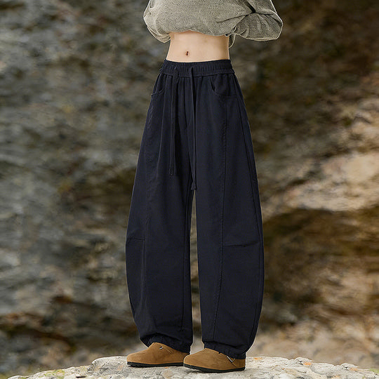 Damen Oversize Cargo-Hose aus Baumwollmix mit hohem Elastikbund und Beinbündchen Shop Nory