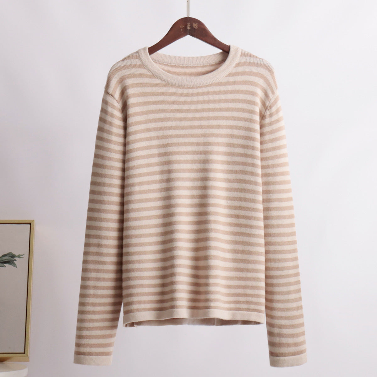Damen gestreifter, lässiger Pullover aus hochwertigem Baumwollmix Shopnory
