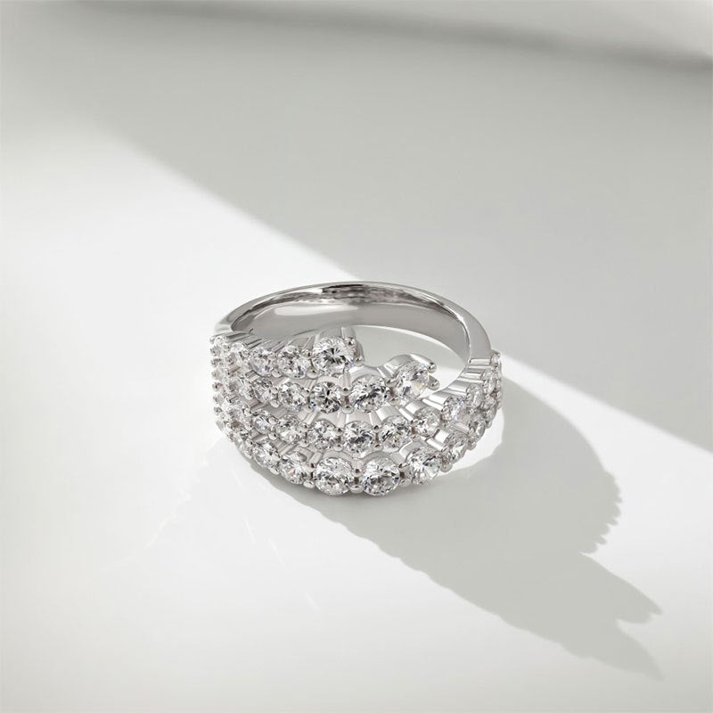 Damen Funkelnder Mehrsteinring mit luxuriösem Design Shop Nory