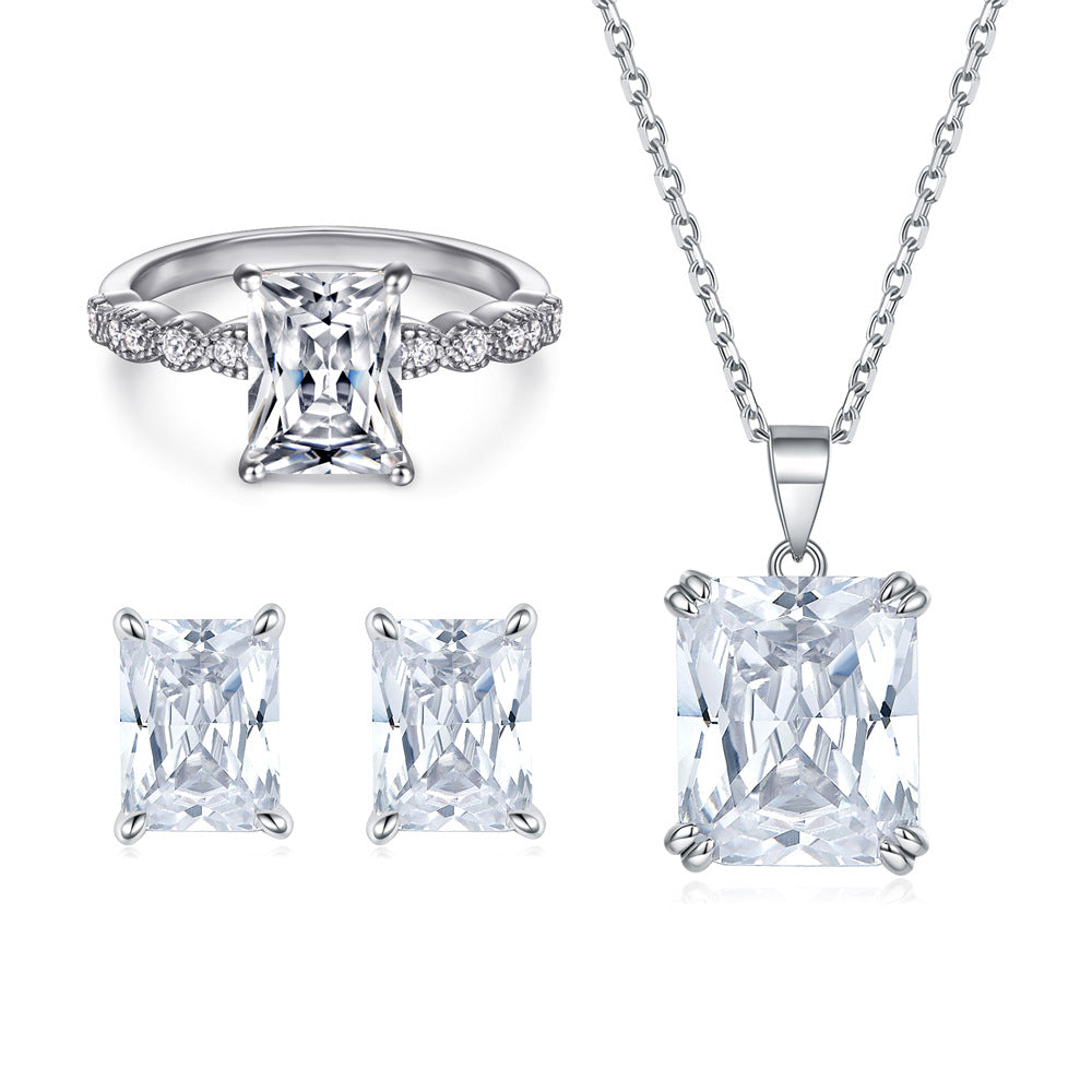 Damenring mit tropfenförmigem Hauptstein und eleganter Zirkonia-Verzierung Shop Nory
