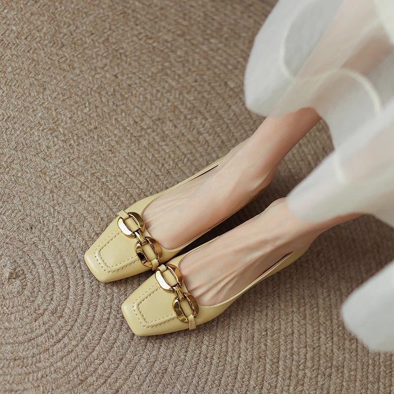 Damen Ballerinas mit elegantem Kettenakzent