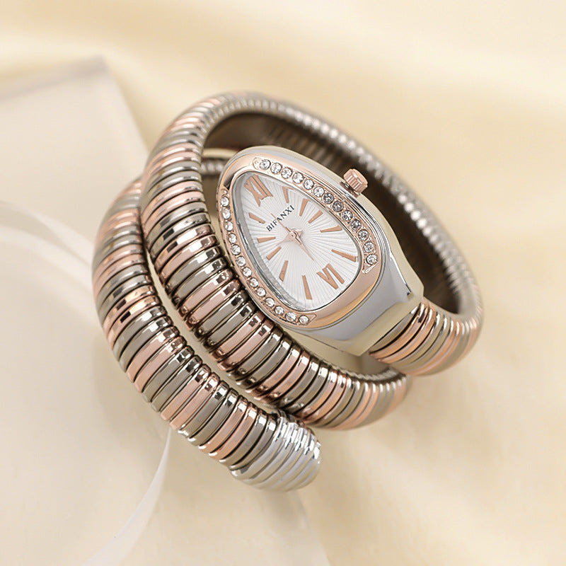 ShopNory | Schlangenuhr mit Quarzbewegung und Persönlichem Armband