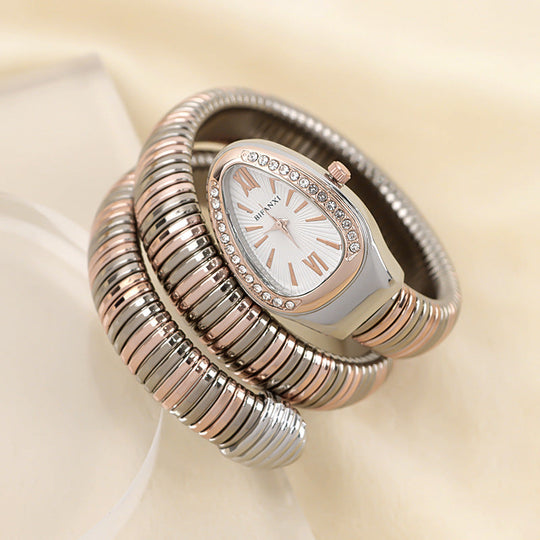 ShopNory | Schlangenuhr mit Quarzbewegung und Persönlichem Armband