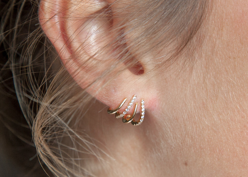 Ohrringe Vierfach Creolen mit Zirkonia Vergoldet | Shop Nory