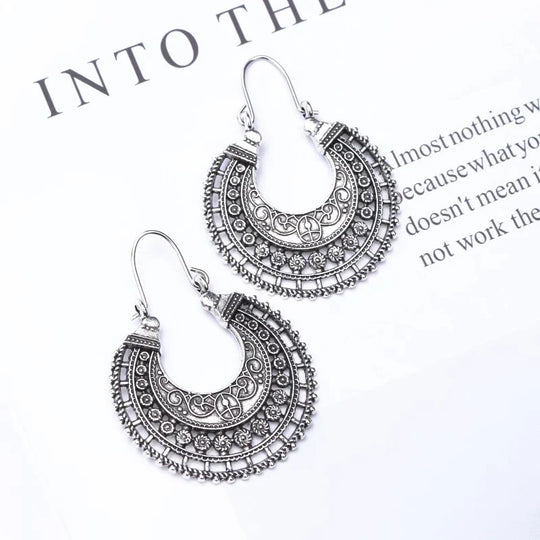 Filigrane tibetische Ohrringe aus 925er Silber | Shop Nory