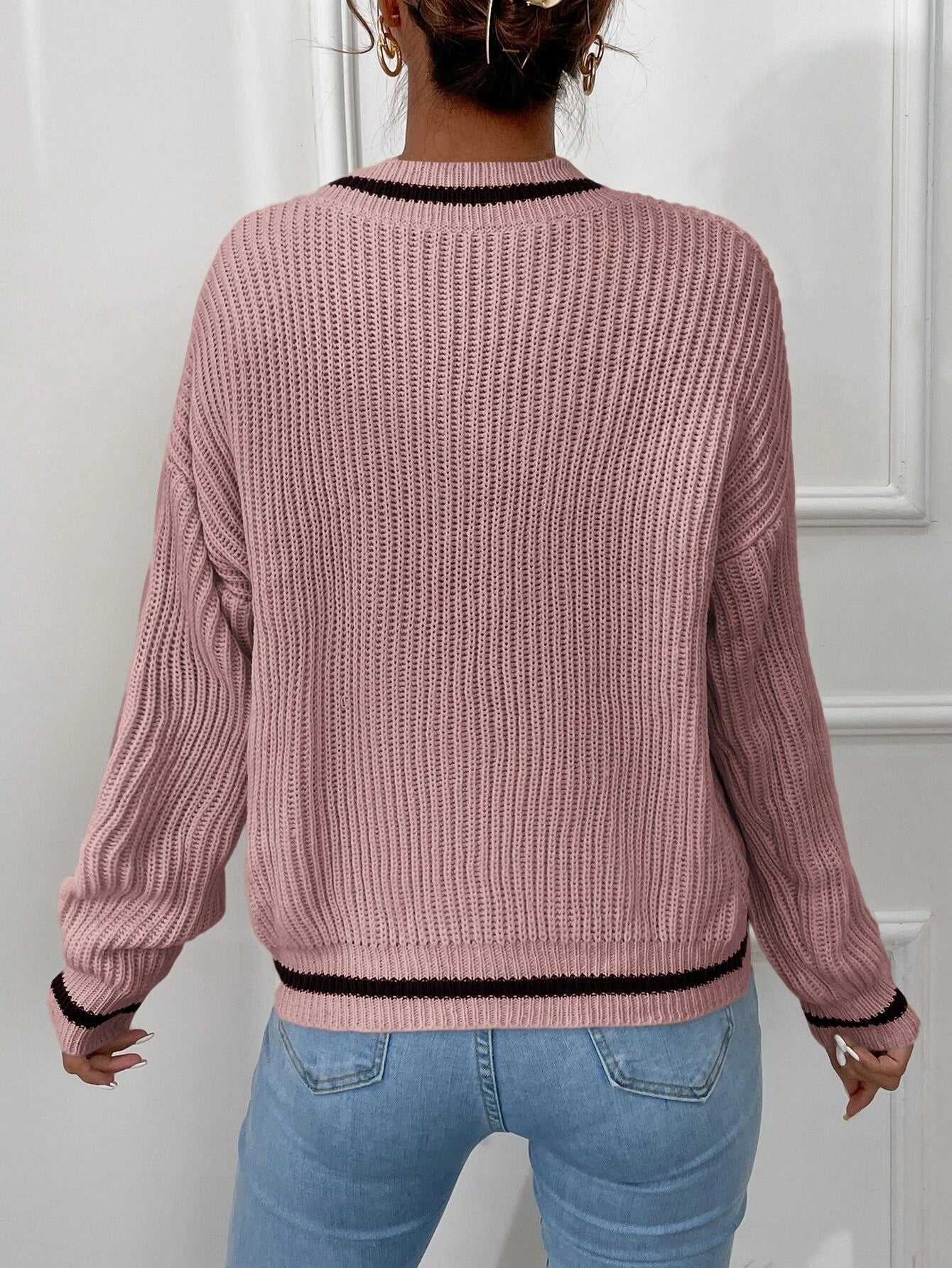 Shopnory | Pullover mit V-Ausschnitt und Patchwork