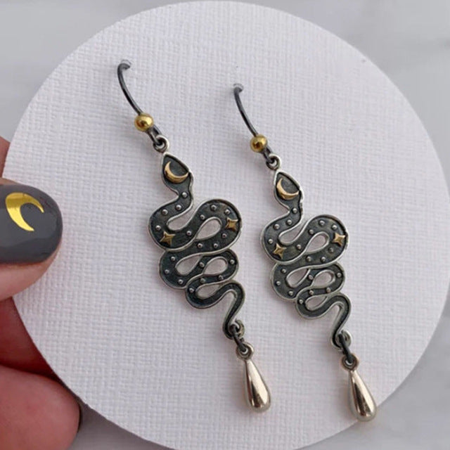 Spiralohr | Geometrisch unregelmäßige Schlangenohrringe | Shop Nory