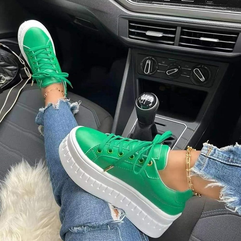 Plattform Sneakers - Frauen Bequeme Schnürschuhe mit dicker Sohle