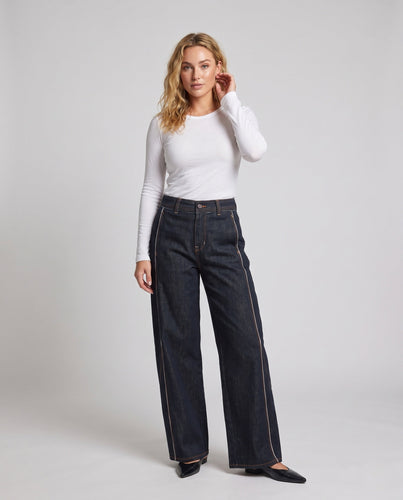 Damen Weitgeschnittene High‑Waist‑Denimhose mit dekorativer Außennaht Shop Nory