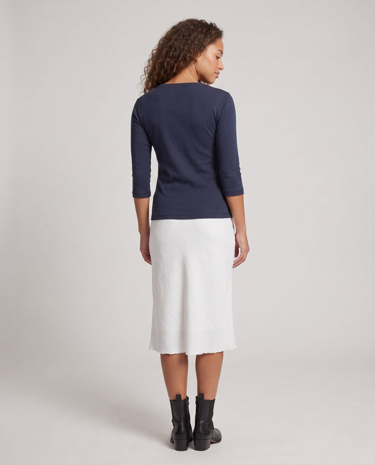 Product 10995805127002 - back_view