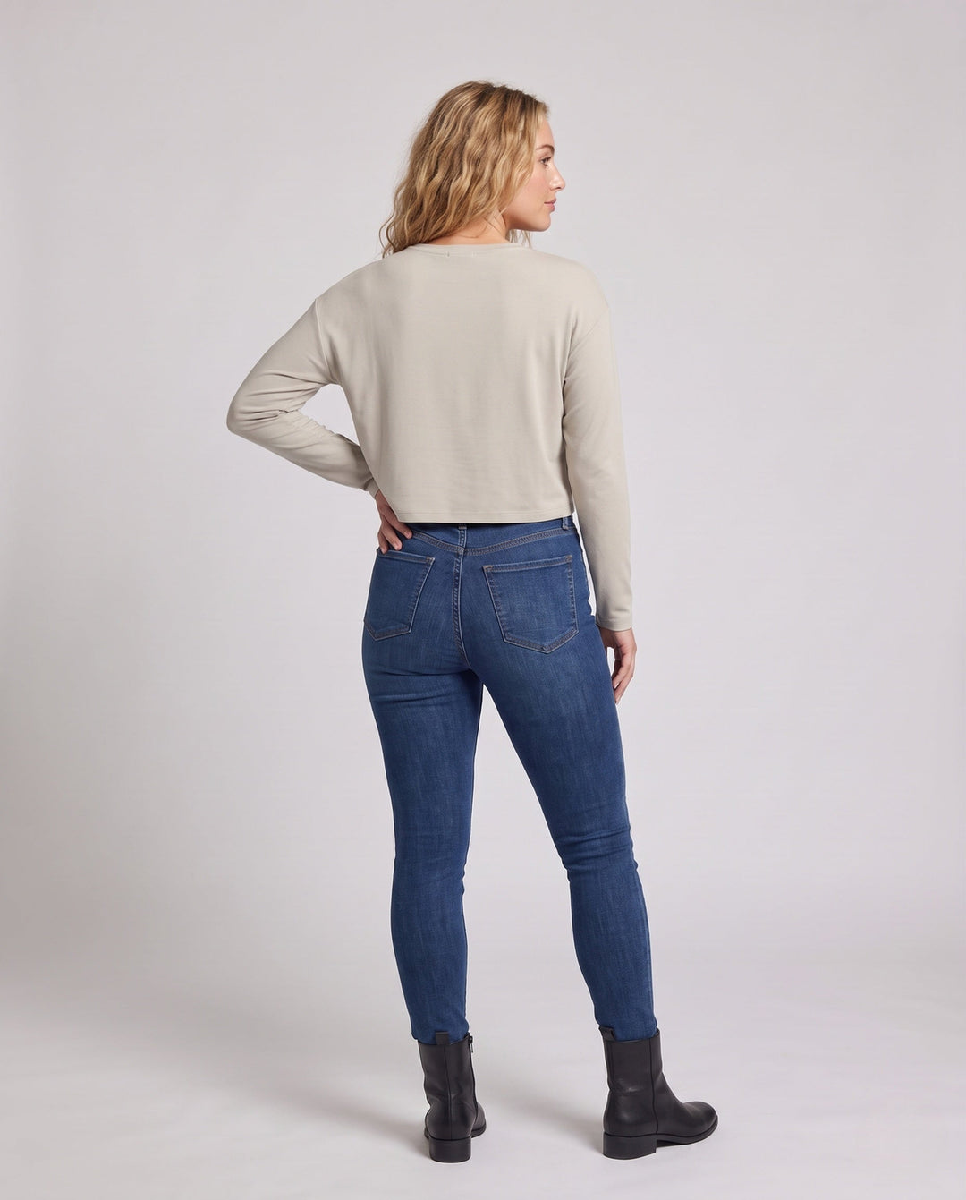 Product 10995822362970 - back_view