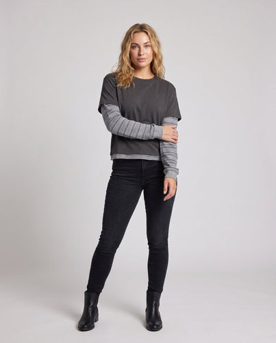 Damen Lagenlook Langarmshirt mit integriertem Kurzarm-Overlay und Streifenärmeln Shop Nory