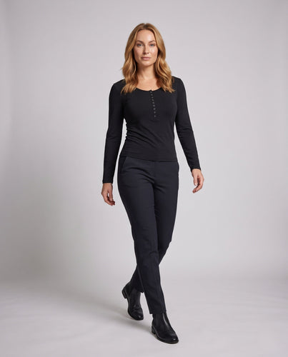 Damen Langärmliges Henley-Top aus weicher Viskosemischung mit Knopfleiste Shop Nory