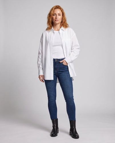 Damen Luftige Oversize-Hemdbluse aus Baumwollmix mit kastiger Silhouette und langen Manschetten Shop Nory
