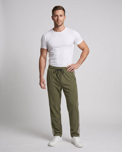 Herren Locker sitzende Jogginghose mit elastischem Bund und seitlichem Kontraststreifen Shop Nory