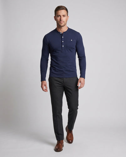 Herren Slim-Fit Henley mit Stehkragen und Brustleistentasche Shop Nory
