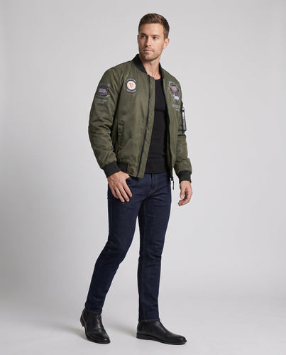 Herren Leichte Nylon-Bomberjacke mit Badge‑Prints, Ärmeltasche und gesteppter Thermofütterung Shop Nory