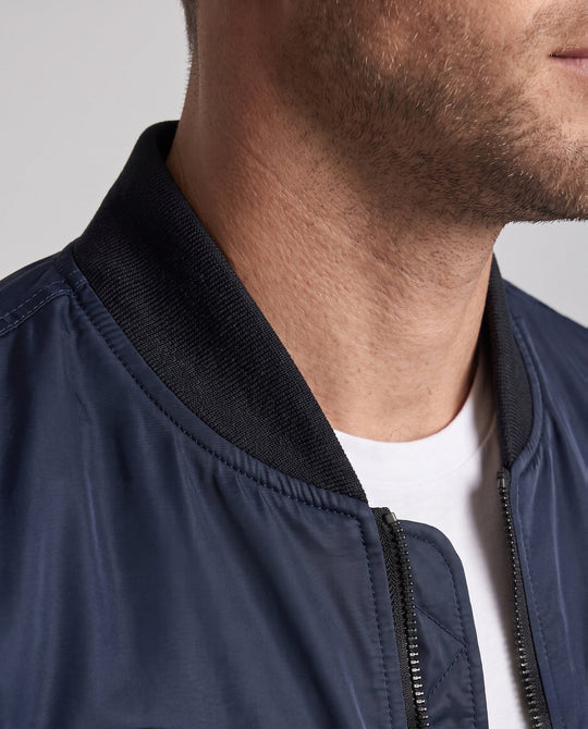 Product 11001925042522 - close_up_detail