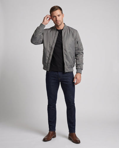 Herren leichter Nylon-Bomber mit Utility-Ärmeltasche, windabweisender Shell und elastischen Bündchen Shop Nory